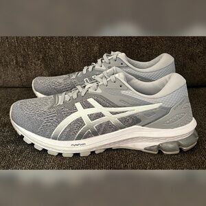 ASICS Women's GT-1000 10 Running Shoes Gray/Silver Color Size-8.5